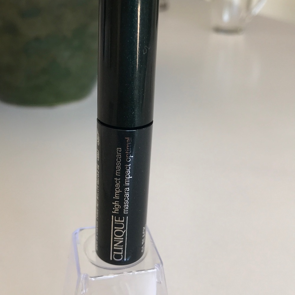 A Clinique High Impact Mascara